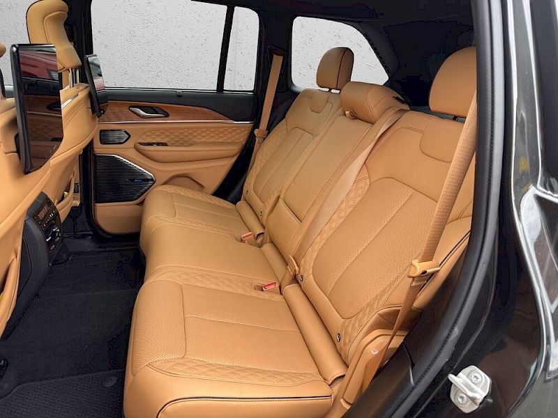Jeep Grand Cherokee 2.0 PHEV 13,3kWh 380 PS AT 4xe Summ