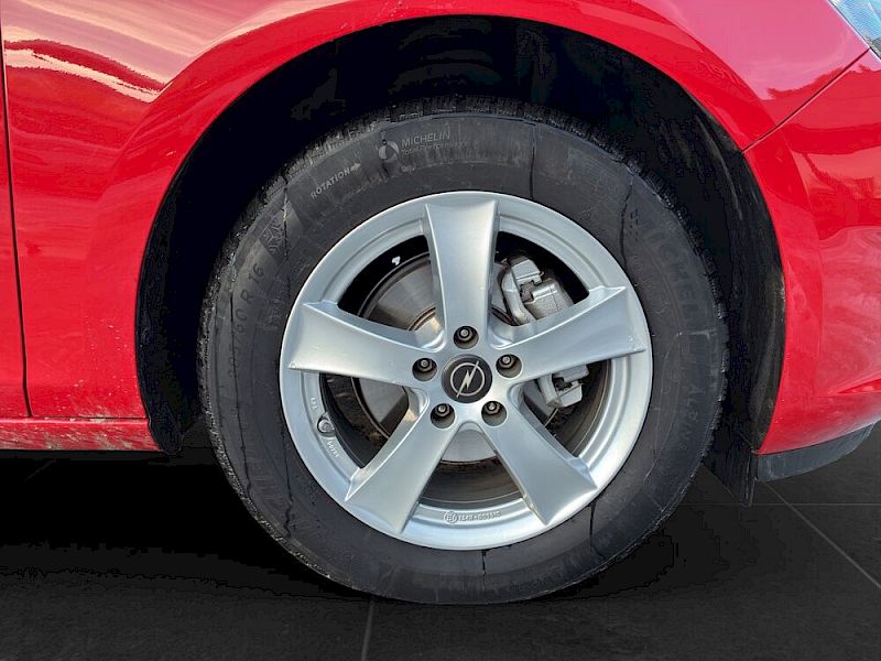 Opel Astra Cool&Sound