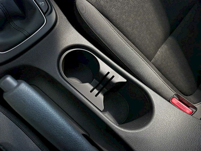 Hyundai Kona KONA Level 3 1,0 T-GDi 2WD 6MT