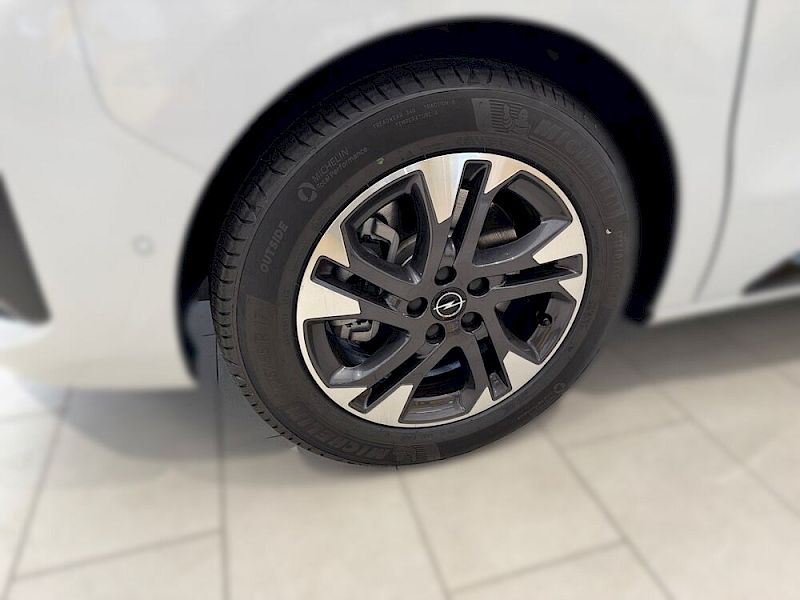 Opel Zafira 2,2 Edition L *Anhängerkupplung 1,9t*