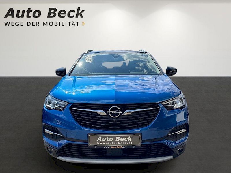 Opel Grandland X 1,2 Ultimate / 8-fach Bereifung