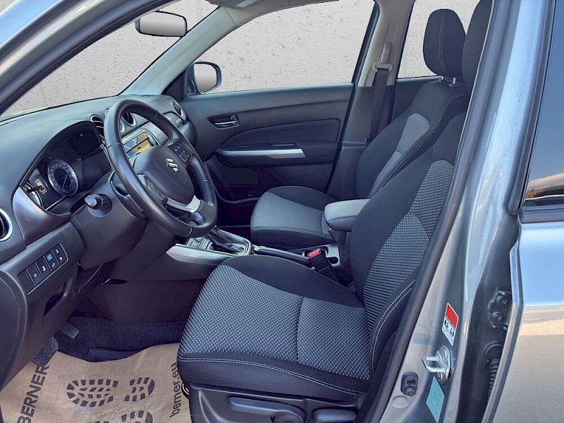 Suzuki Vitara 1,5 Hybrid ALLGRIP 6AGS shine