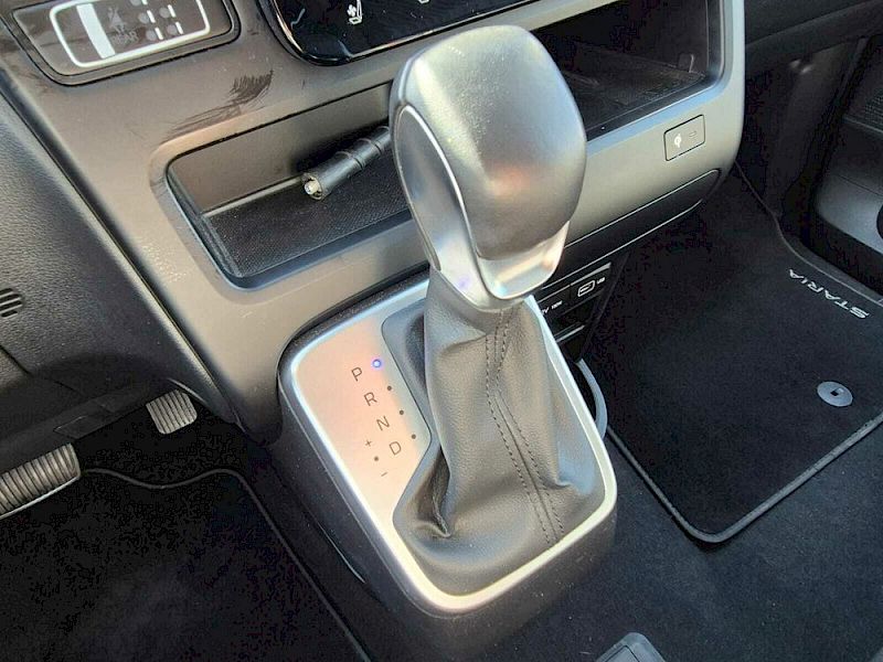 Hyundai Staria STARIA Trend Line 2,2 CRDi 4WD AT