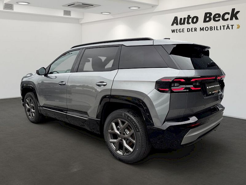 Jeep Compass 1.2 eDCT First Edition
